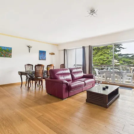 200m De La De La Baule, 4 Adultes 1 Enfant Apartment *